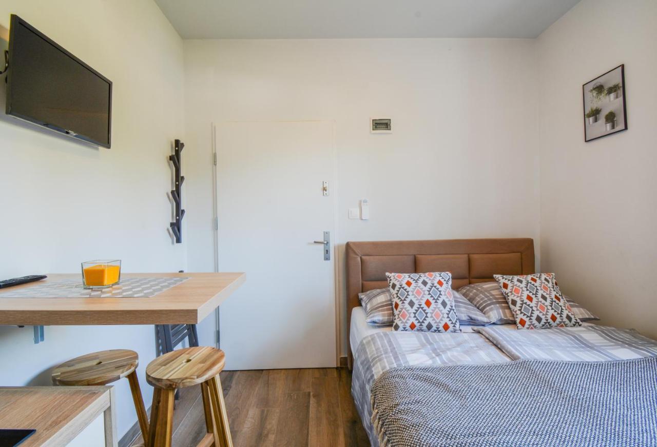 Apartment Piccolo For 2 ザダル エクステリア 写真